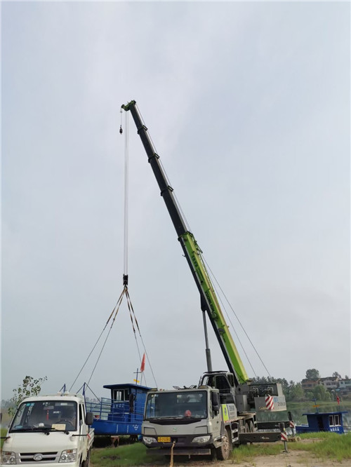 铁山区桥梁建设吊装案例