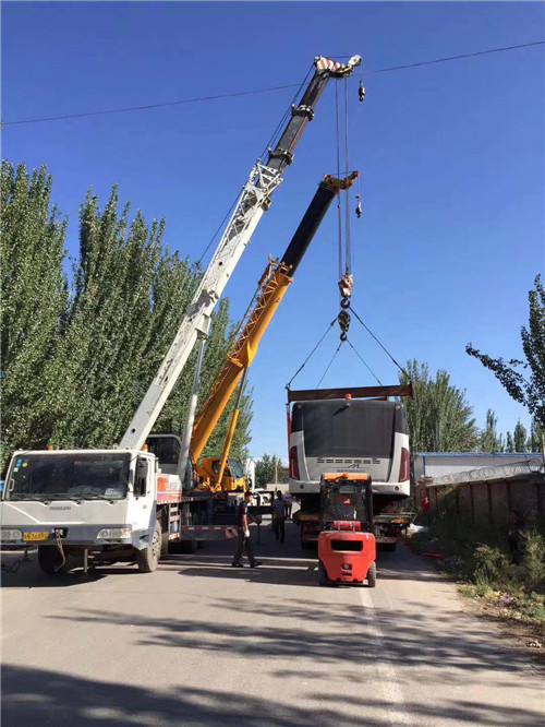 铁山区港口集装箱搬运案例